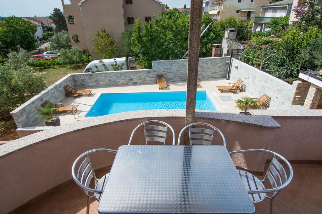 Apartments Basilea Biograd Na Moru Exteriör bild
