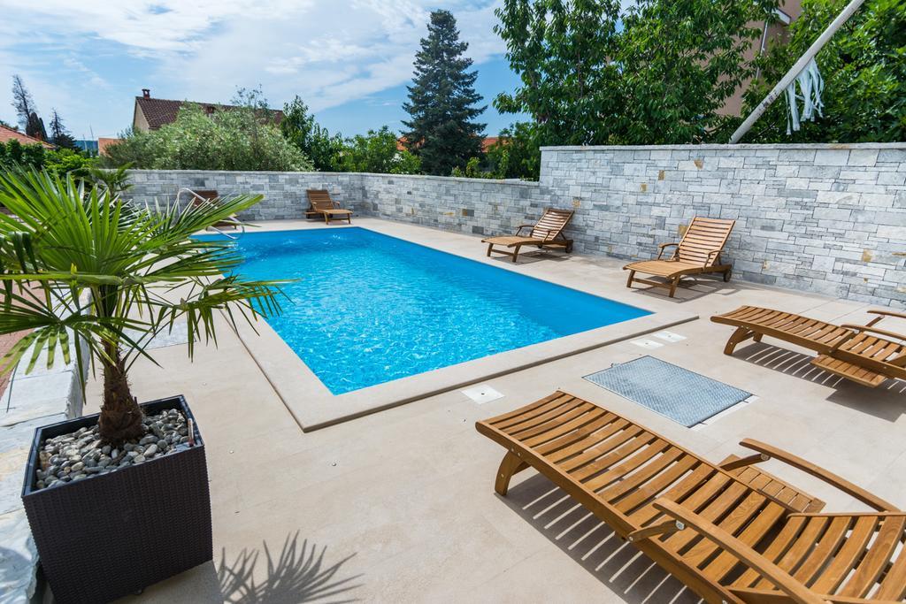 Apartments Basilea Biograd Na Moru Exteriör bild