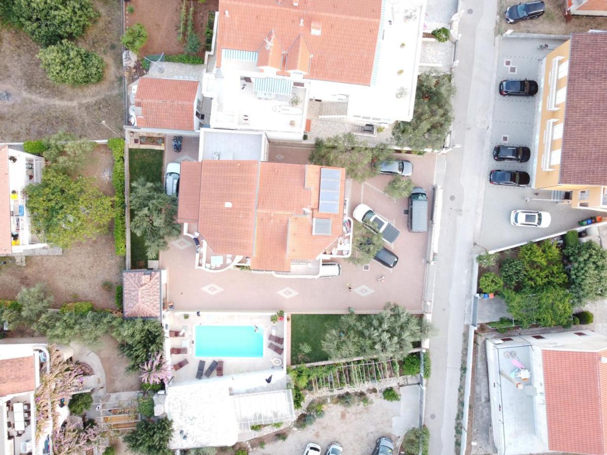Apartments Basilea Biograd Na Moru Exteriör bild